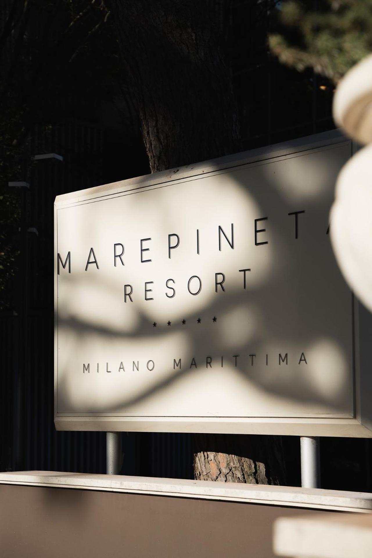 Marepineta Resort Milano Marittima Exteriör bild