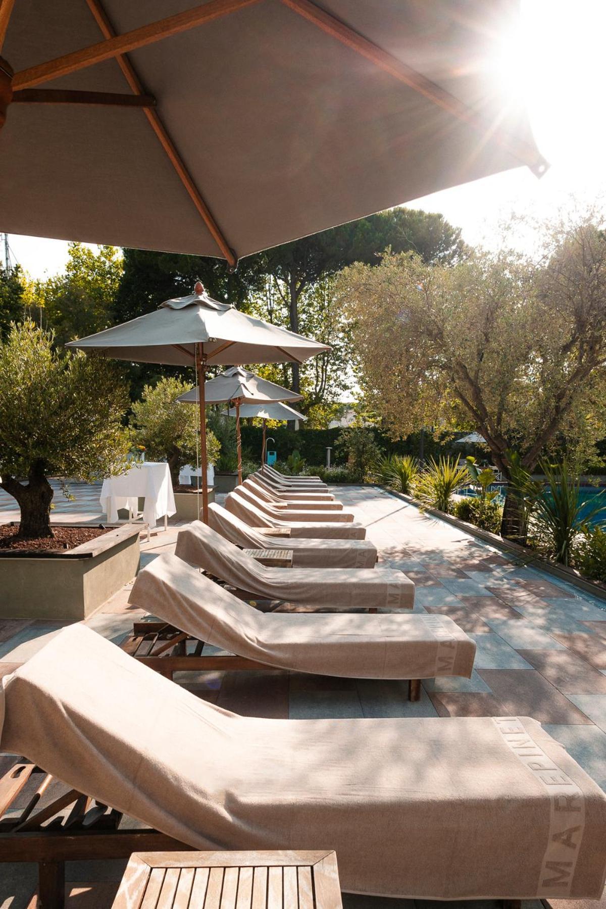 Marepineta Resort Milano Marittima Exteriör bild